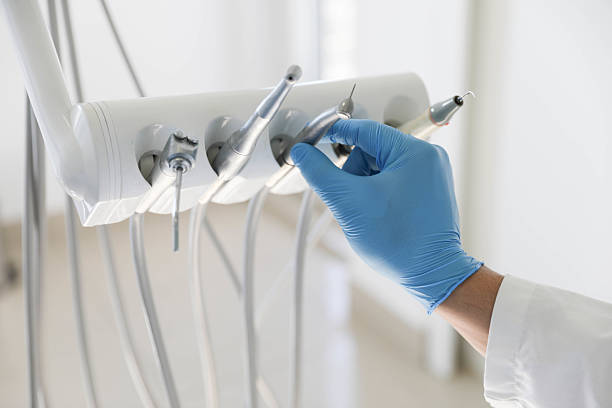 Professional Emergency Dentist technician working in Park River, ND